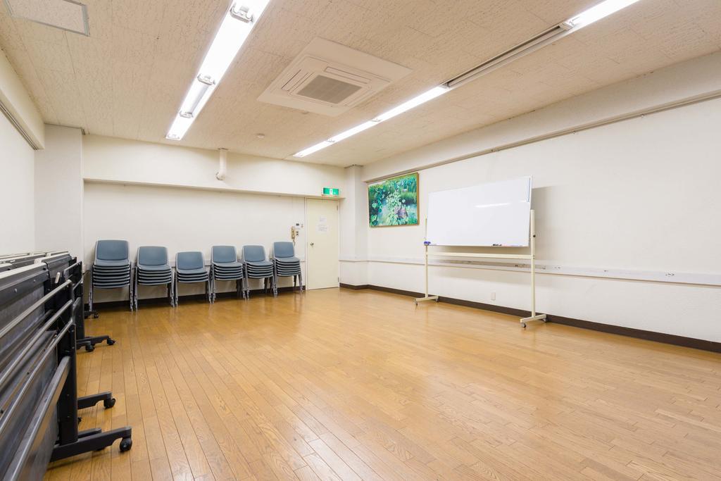 Kobe Student Youth Center Екстер'єр фото
