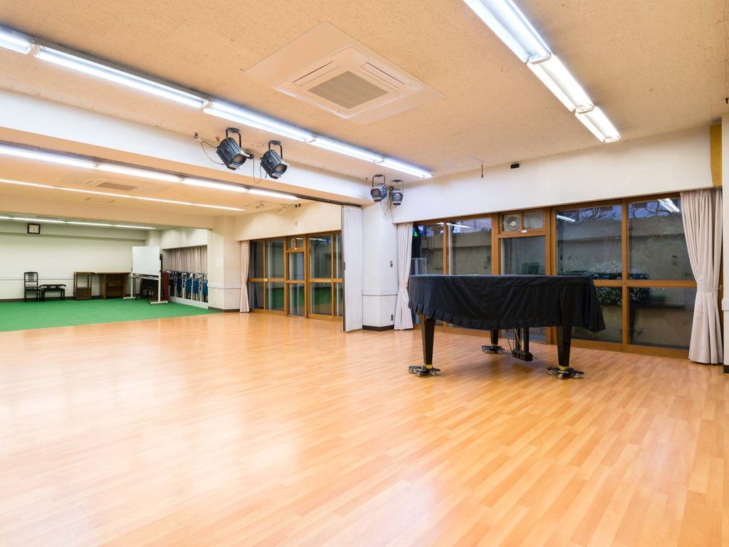 Kobe Student Youth Center Екстер'єр фото